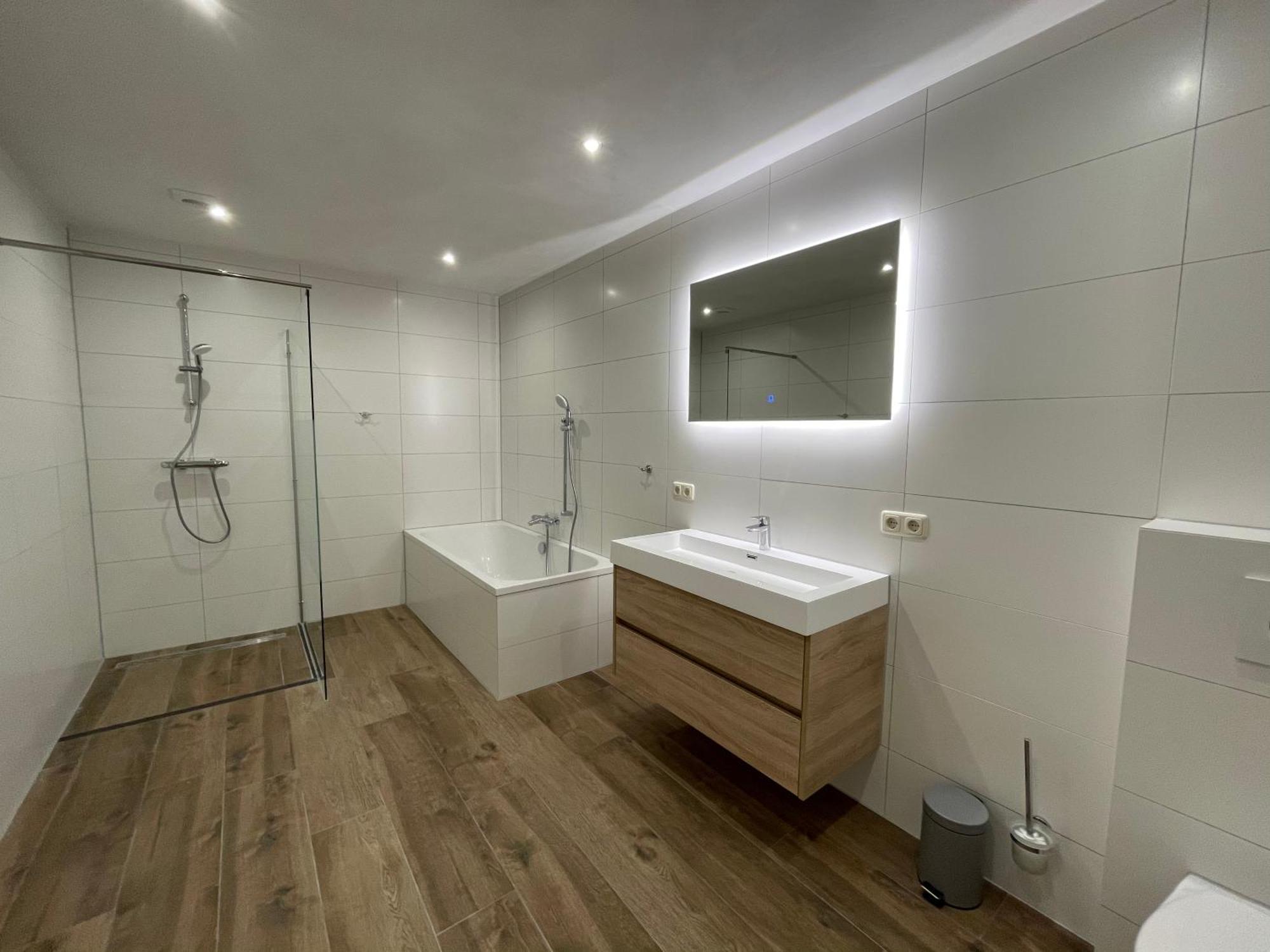 In De Witte Dame Hotel Bar Kitchen Apartments Grubbenvorst 外观 照片