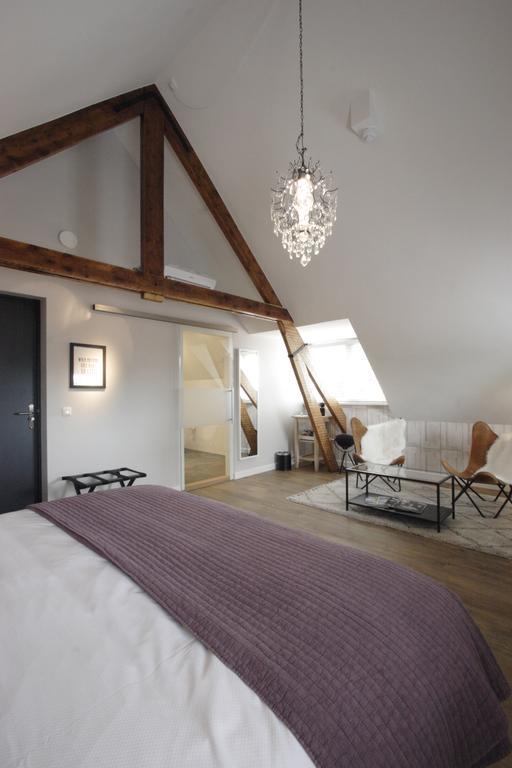 In De Witte Dame Hotel Bar Kitchen Apartments Grubbenvorst 外观 照片